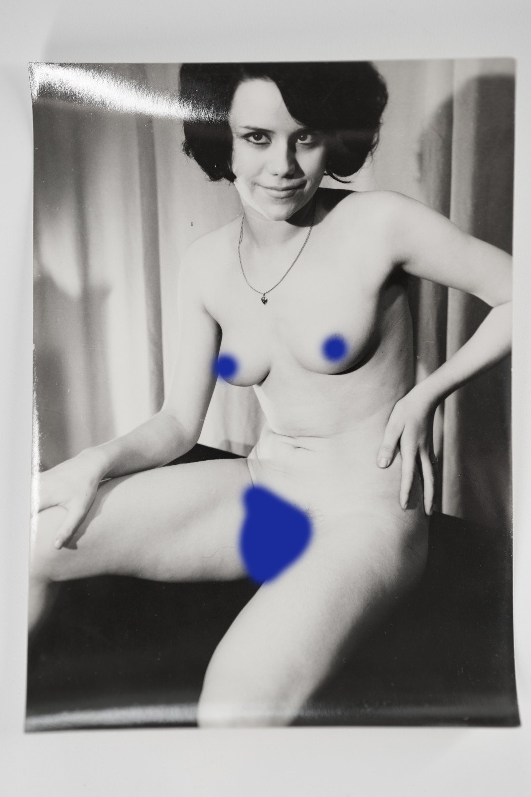 TIRAGE PHOTO ARGENTIQUE 1960 PROFESSIONNEL PINUP FEMME NUE NU ARTISTIQUE 10X15cm