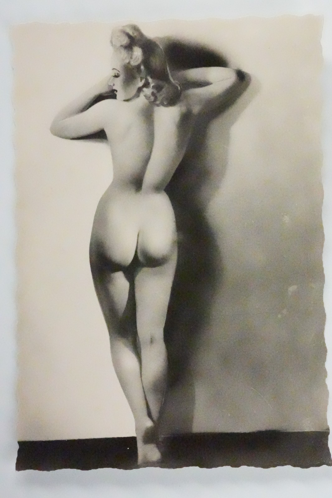 TIRAGE PHOTO repro de dessin 1960 PINUP FEMME NUE NU ARTISTIQUE FORMAT 10X15cm