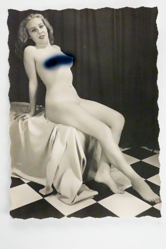 TIRAGE PHOTO 1960 PINUP FEMME NUE NU ARTISTIQUE FORMAT 10X15cm