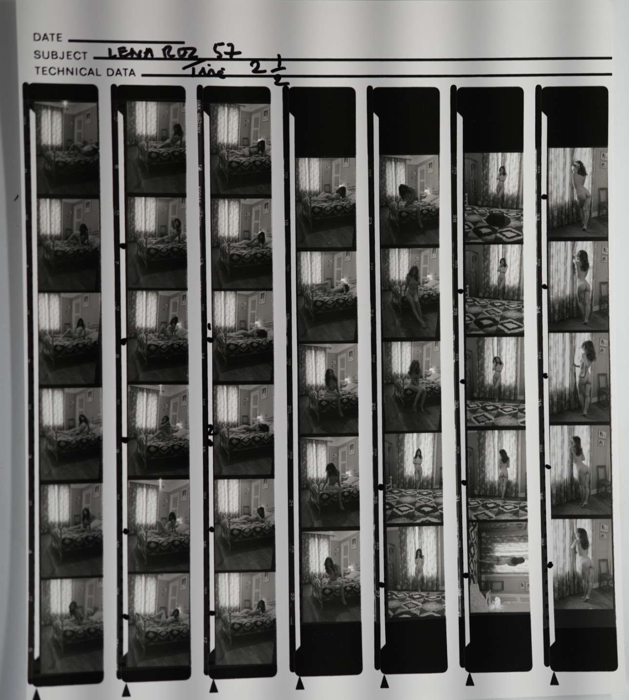 TIRAGE PHOTO Argentique planche contact nu artistique femme nue 24X29cm 1980