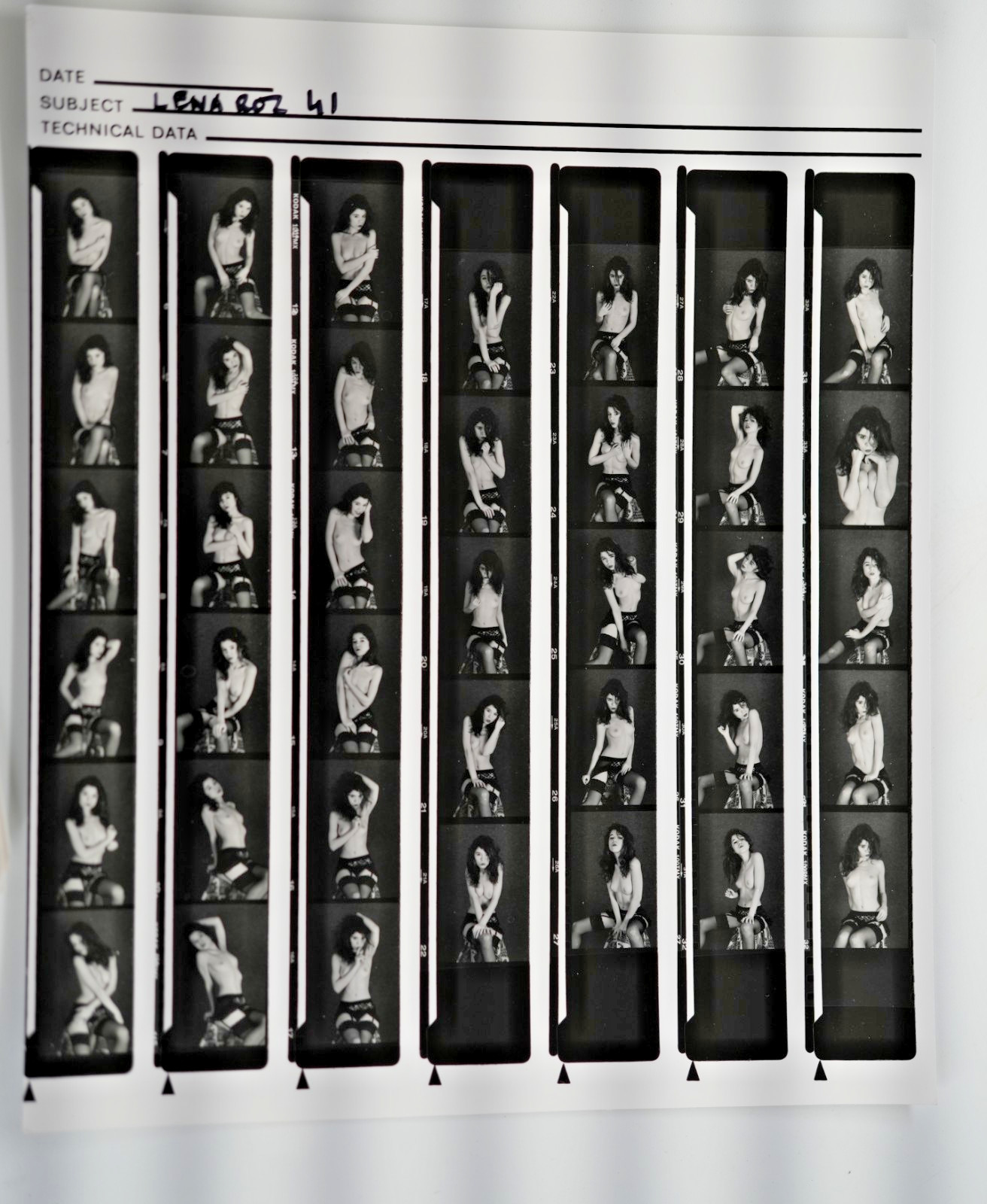 TIRAGE PHOTO Argentique planche contact nu artistique femme nue 24X29cm 1980