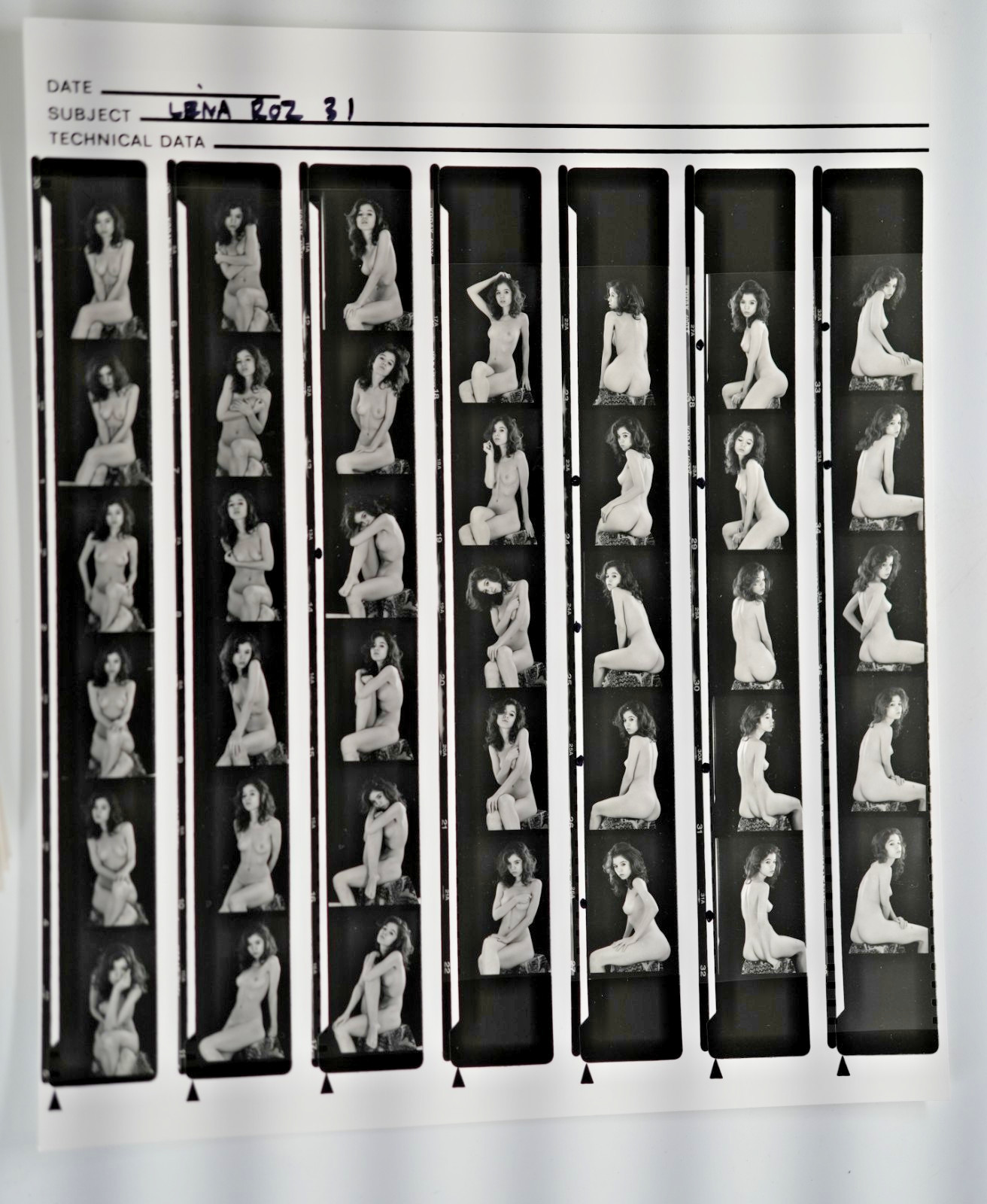 TIRAGE PHOTO Argentique planche contact nu artistique femme nue 24X29cm 1980