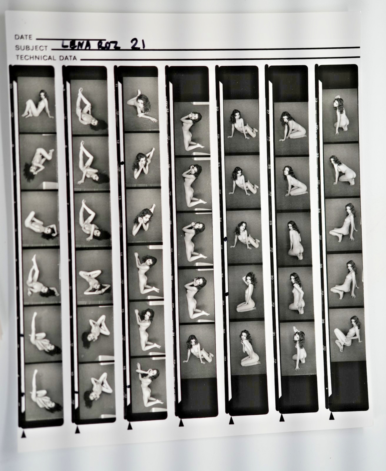 TIRAGE PHOTO Argentique planche contact nu artistique femme nue 24X29cm 1980