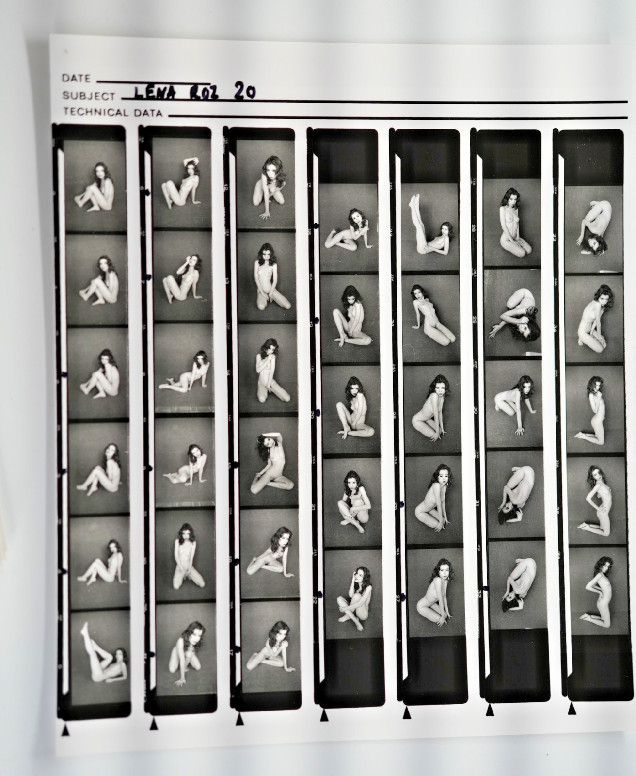 TIRAGE PHOTO Argentique planche contact nu artistique femme nue 24X29cm 1980
