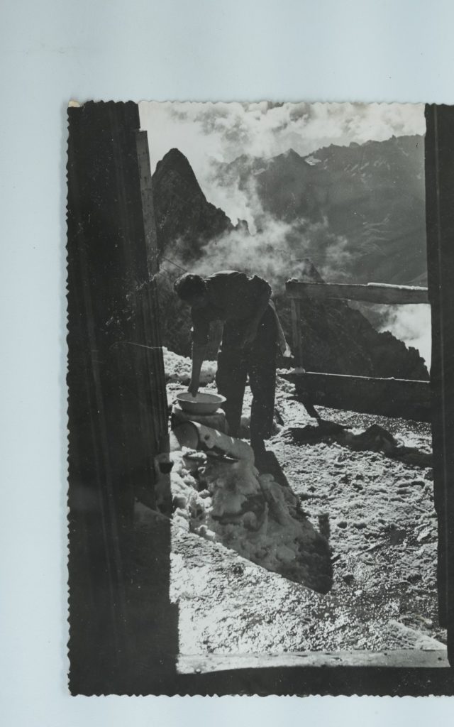 TIRAGE PHOTO Argentique	France	alpiniste amateur à Chamonix	10x15cm	1940