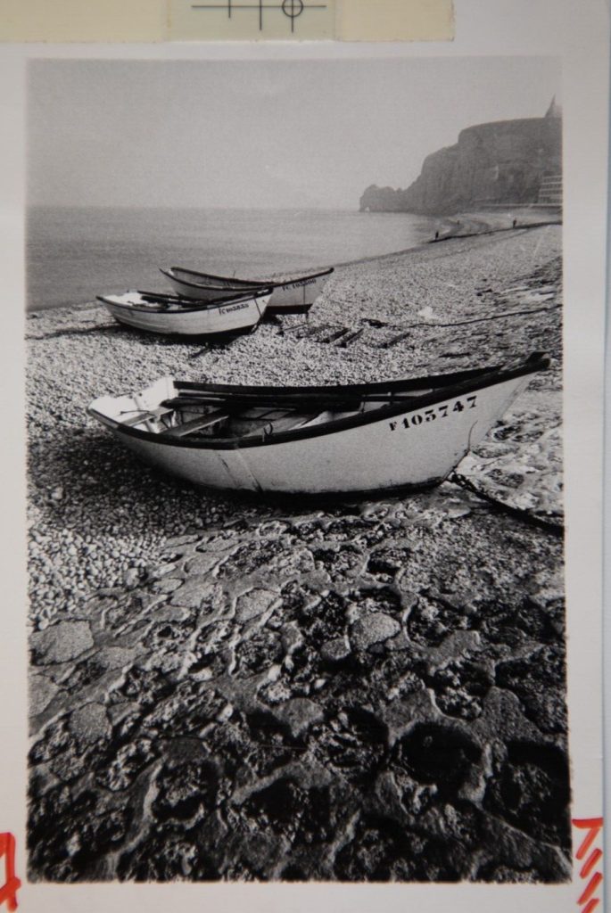 TIRAGE PHOTO	ARGENTIQUE PHOTO DE PRESSE 1970	NORMANDIE 9X13cm PLAGE BATEAU