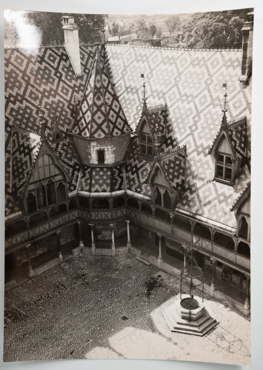 TIRAGE PHOTO DE PRESSE France PALAIS DUCAL NEVERS 13X18cm 1950 tampon de presse