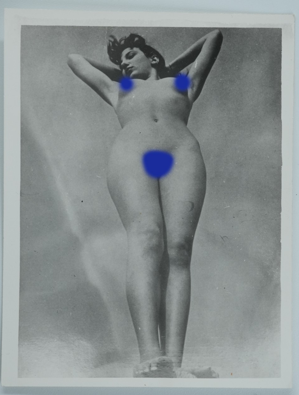TIRAGE PHOTO ARGENTIQUE 1960 FEMME NUE NU ARTISTIQUE FORMAT 9X11cm