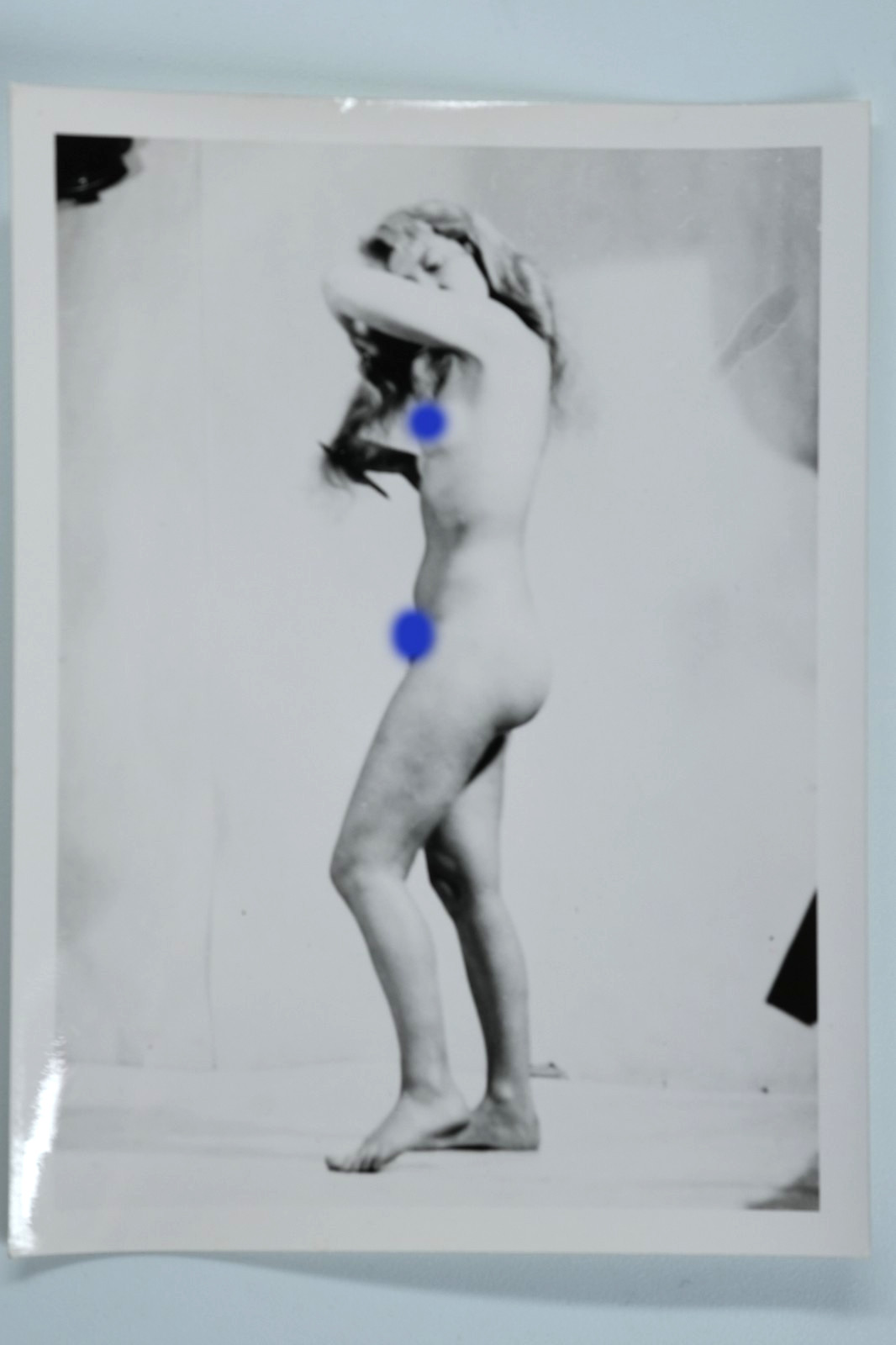 TIRAGE PHOTO ARGENTIQUE 1960 FEMME NUE NU ARTISTIQUE FORMAT 9X11cm