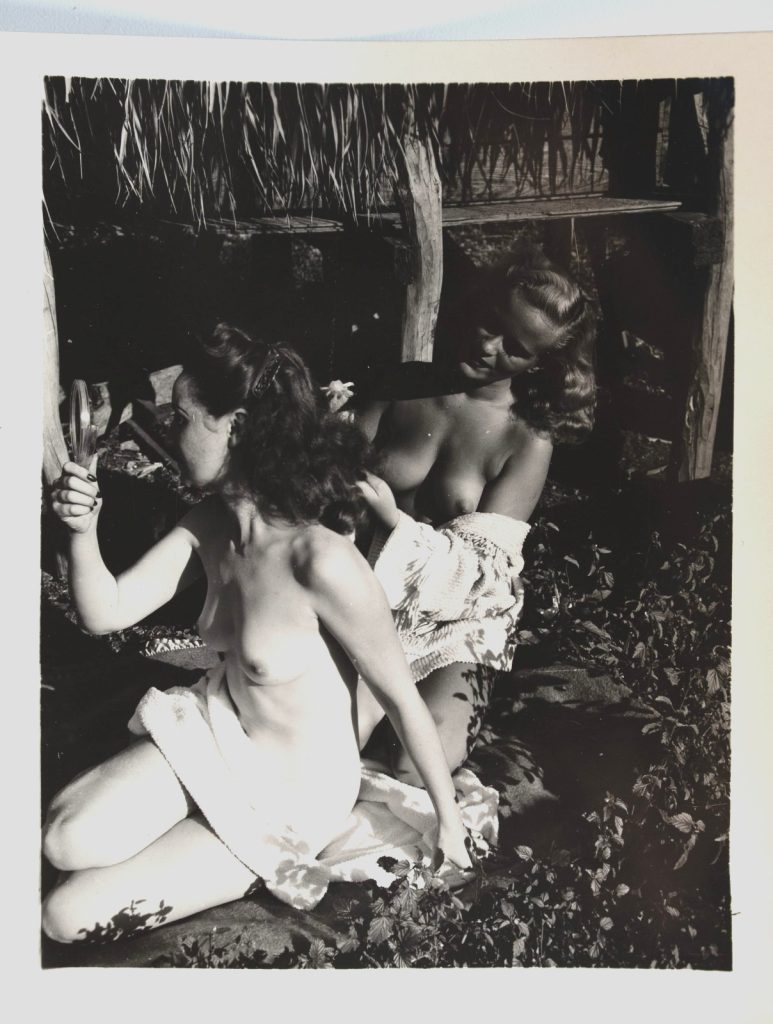 TIRAGE PHOTO	Argentique		PINUP FEMME NUE NU ARTISTIQUE	SNAP SHOT	1950
