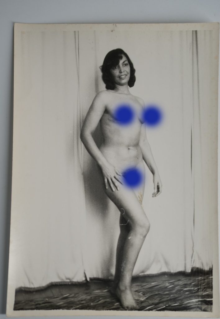 PHOTO ARGENTIQUE 1960 STUDIO PINUP FEMME NUE NU ARTISTIQUE 13X18cm