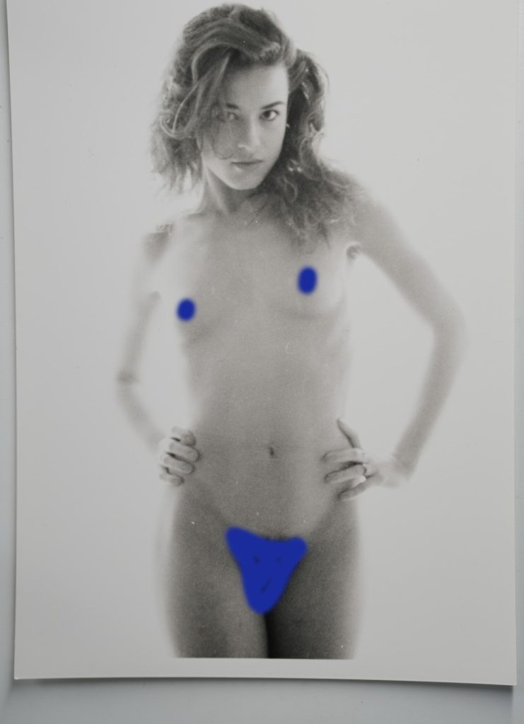 PHOTO Argentique France Femme nue studio nue artistique 13X18cm 1980