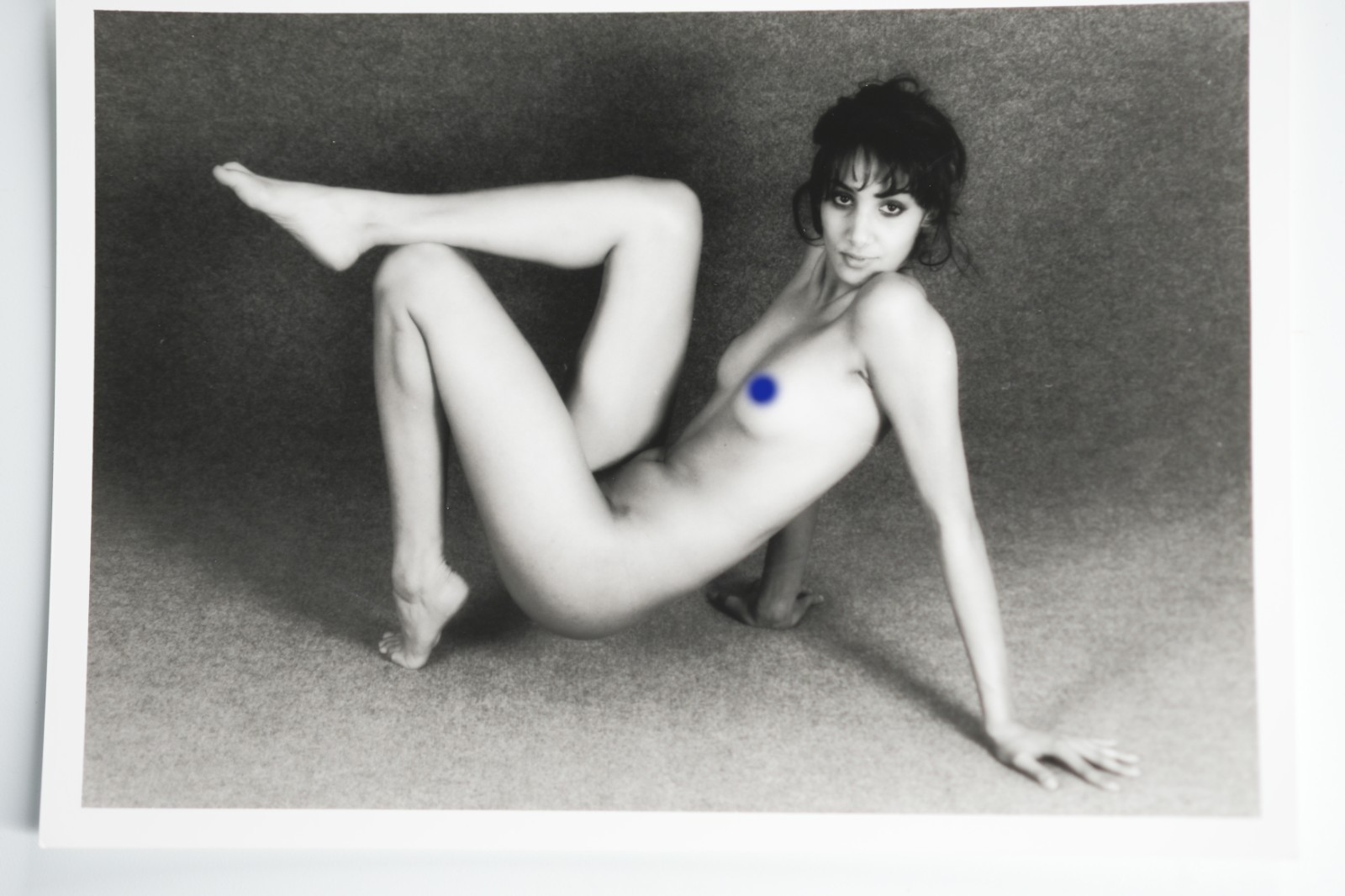 PHOTO Argentique France Femme nue studio nue artistique 13X18cm 1980