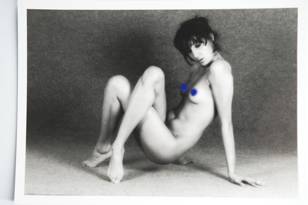 PHOTO Argentique France Femme nue studio nue artistique 13X18cm 1980