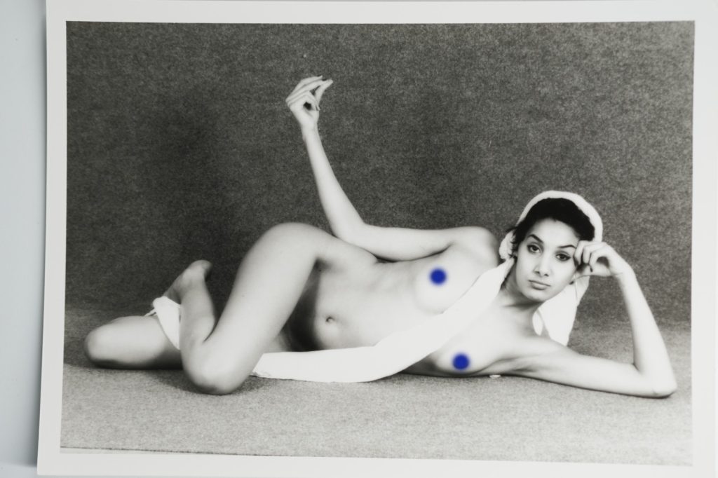 PHOTO Argentique France Femme nue studio nue artistique 13X18cm 1980