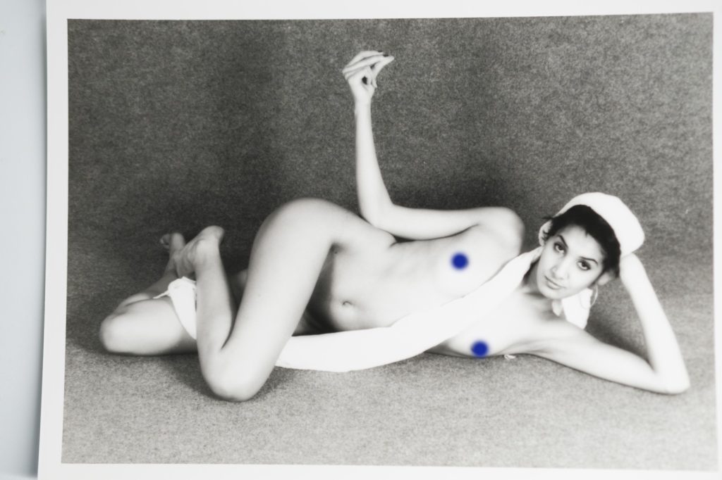 PHOTO Argentique France Femme nue studio nue artistique 13X18cm 1980