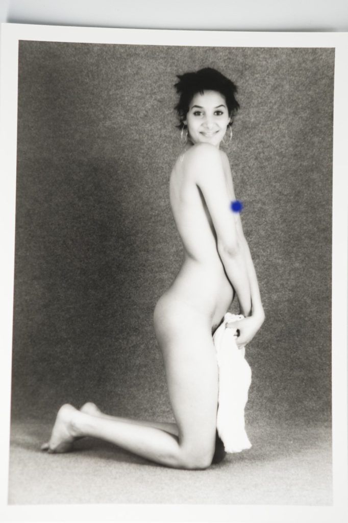 PHOTO Argentique France Femme nue studio nue artistique 13X18cm 1980