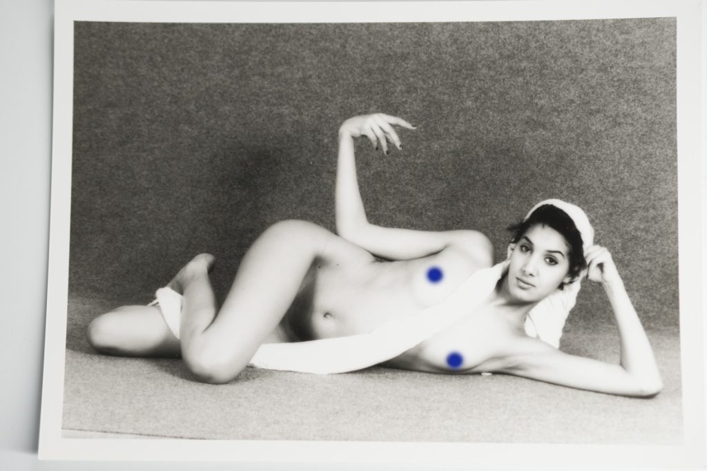 PHOTO Argentique France Femme nue studio nue artistique 13X18cm 1980