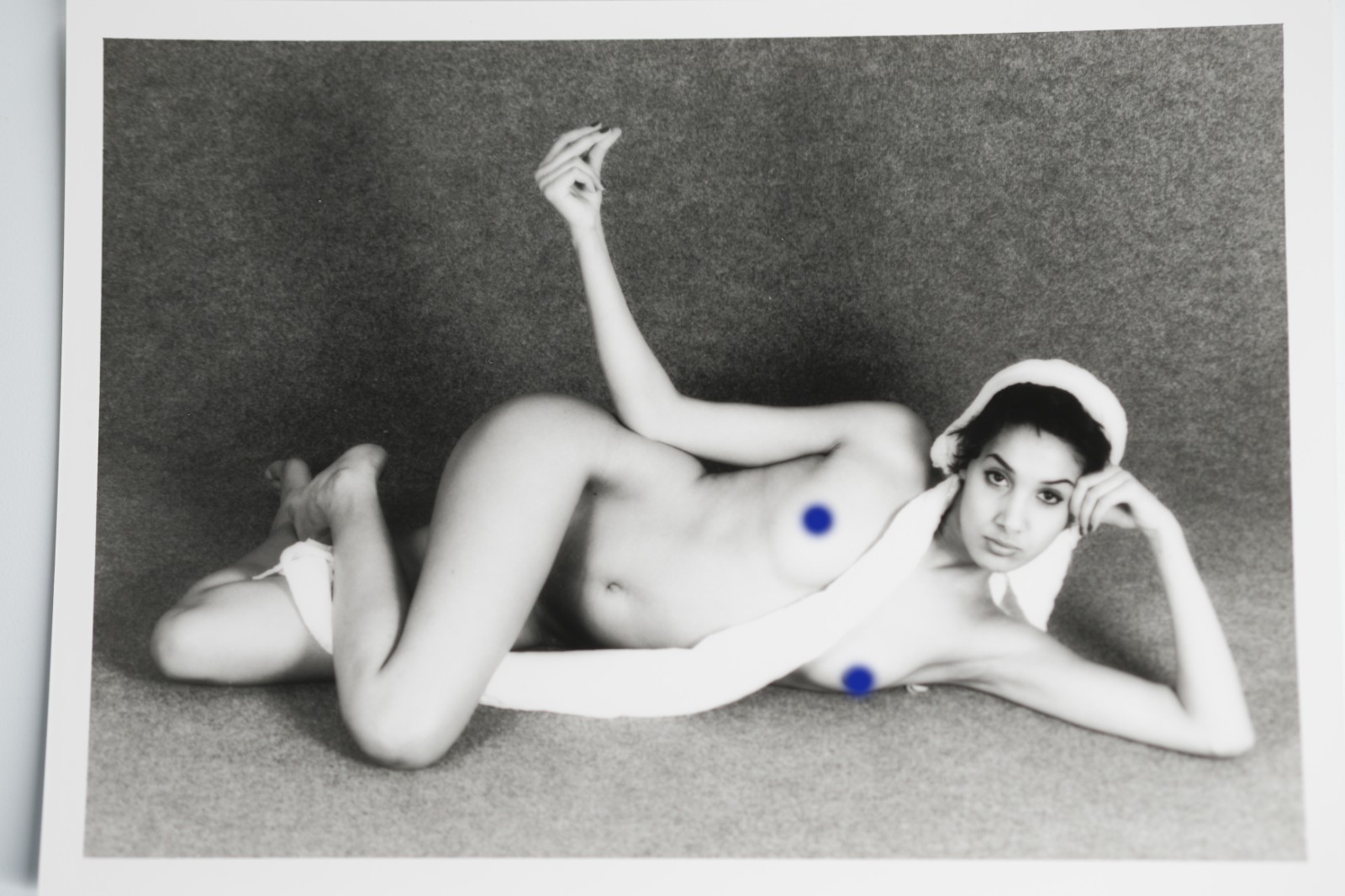 PHOTO Argentique France Femme nue studio nue artistique 13X18cm 1980