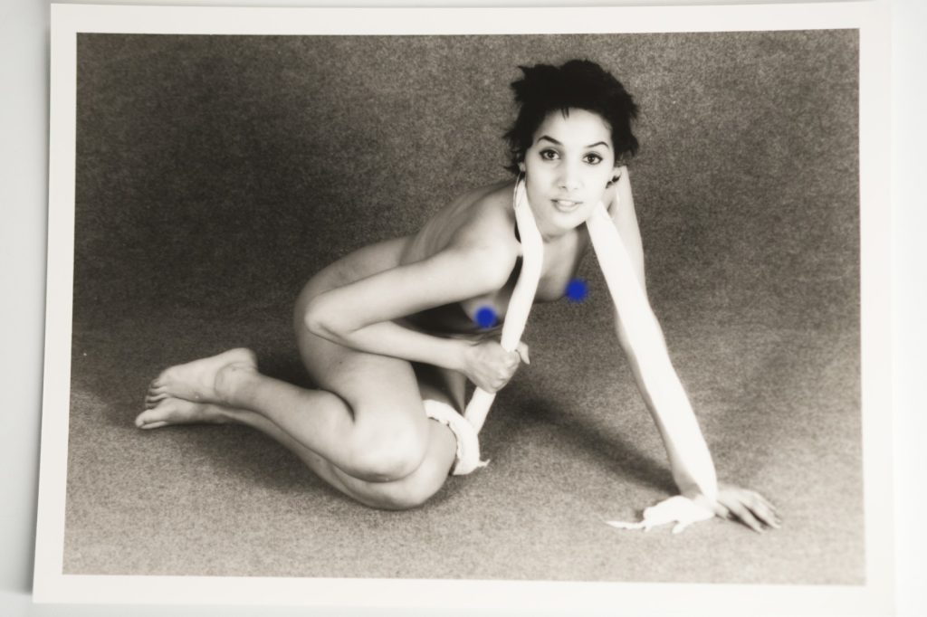 PHOTO Argentique France Femme nue studio nue artistique 13X18cm 1980